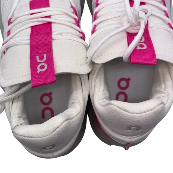 Running shoes White and Pink Sneakers with Streamlined Design Sz 38 - Picture 12 of 13